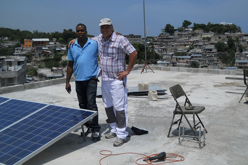 Ref Wechselrichter System Haiti 2013 web 01